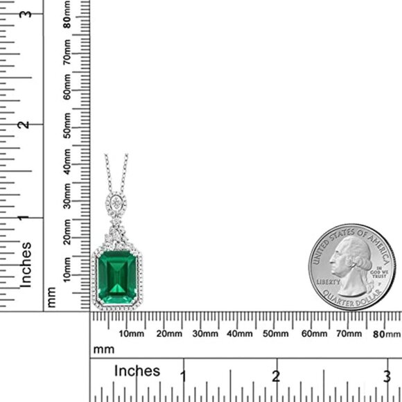 NWOT  925 Sterling Silver Green Simulated Emerald Pendant Necklace - Picture 1 of 4